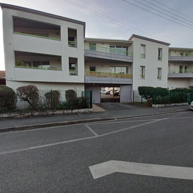 Appartement 3 pièces 225750 €