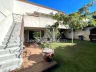 Maison contemporaine avec appartement indépendant et garage - Aigues-Mortes — photo 4