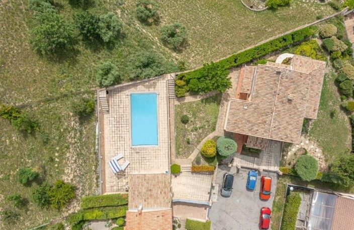 A VENDRE, Superbe maison familiale de 178m² avec piscine, vue panoramique et grands espaces – Digne-les-Bains — photo 5