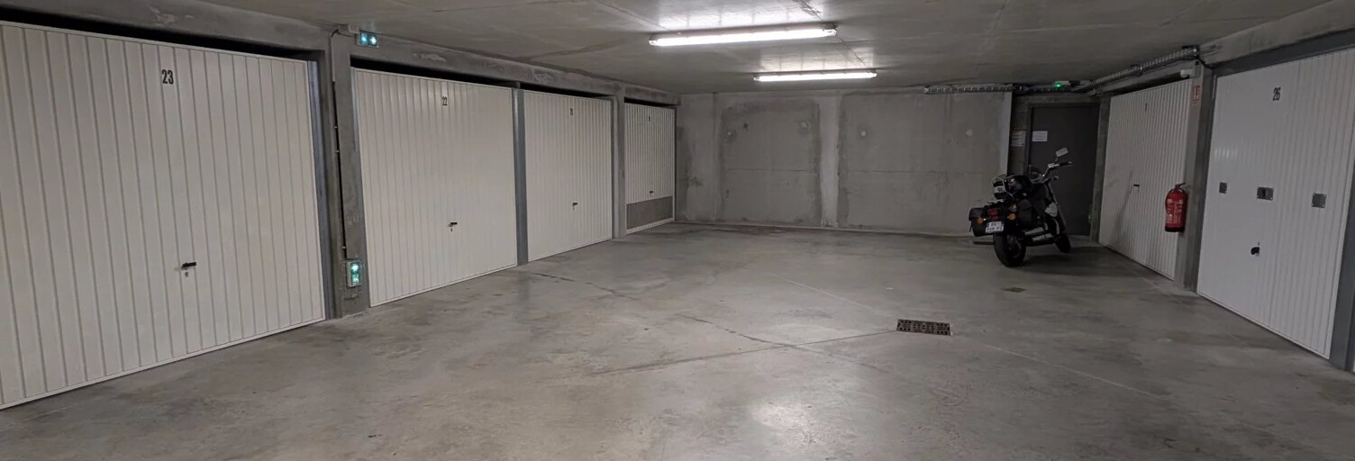 Garage  12 m² à vendre à Lyon 4 (69004)
