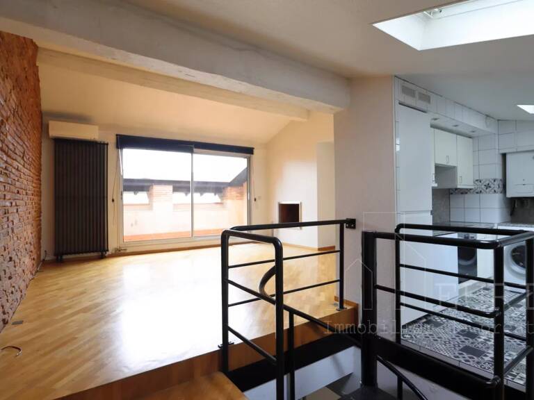Carmes Dalbade - T4 en Duplex avec terrasse — photo 1