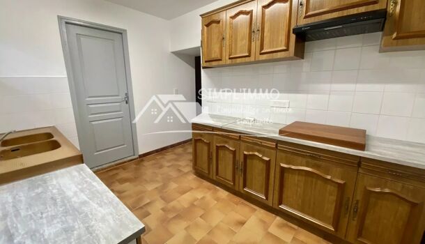 Villa / Maison 6 pièces  à louer Tonnay-Charente 17430