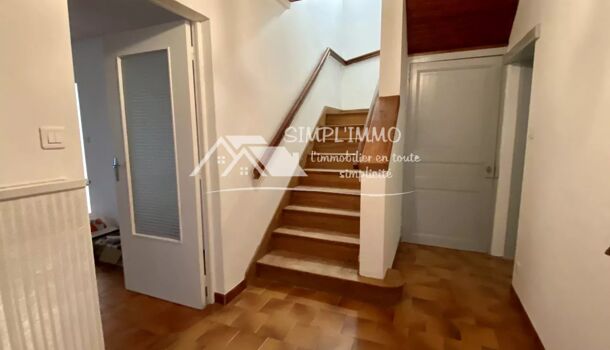 Villa / Maison 6 pièces  à louer Tonnay-Charente 17430