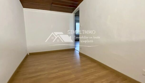 Villa / Maison 6 pièces  à louer Tonnay-Charente 17430