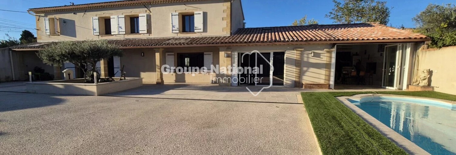 Maison 9 Pièces 260 m² à vendre à Salon-de-Provence (13300)