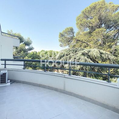 Appartement 2 pièces 857 €