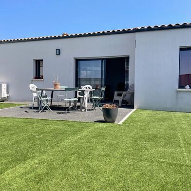 Maison 4 pièces 349000 €