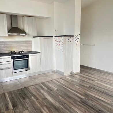 Appartement 3 pièces 124200 €