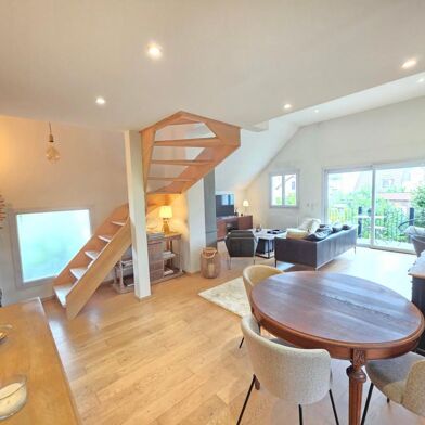 Appartement 4 pièces 1700 €