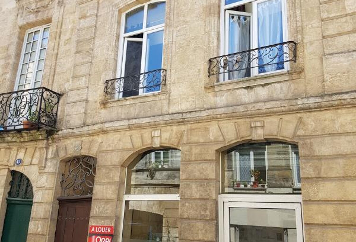 Appartement BORDEAUX 1 pièce(s) 38 m² — photo 1