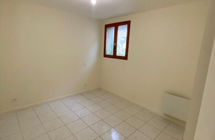Appartement À Vendre — photo 3