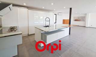 Appartement 4 Pièces 137 m² à louer à Sanary-sur-Mer (83110)