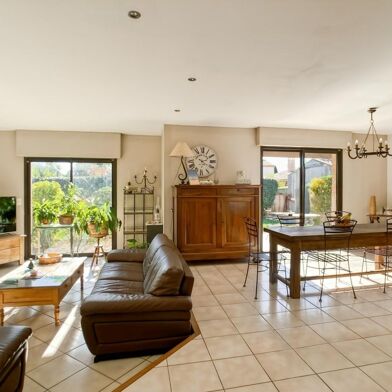 Maison 5 pièces 555000 €