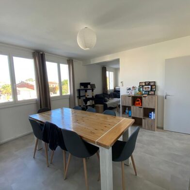 Appartement 4 pièces 690 €