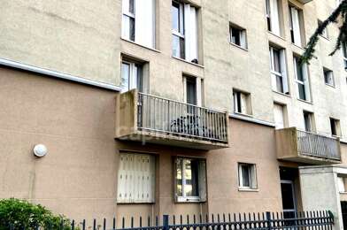 Appartement 4 pièces 180000 €