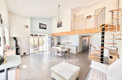 Maison 7 pièces 250000 €