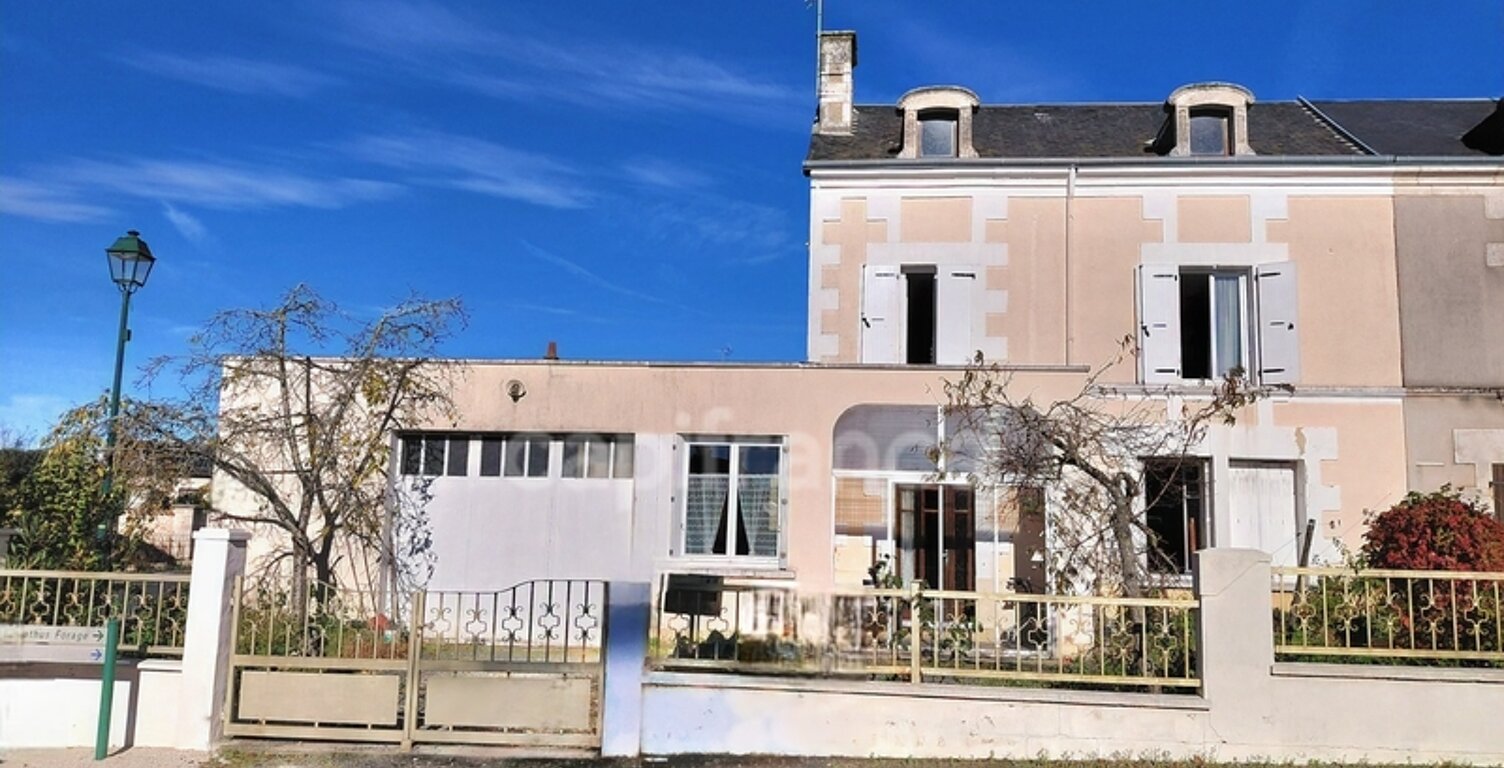 Maison 5 pièces 128 m2 LATHUS SAINT REMY (86) — photo 1