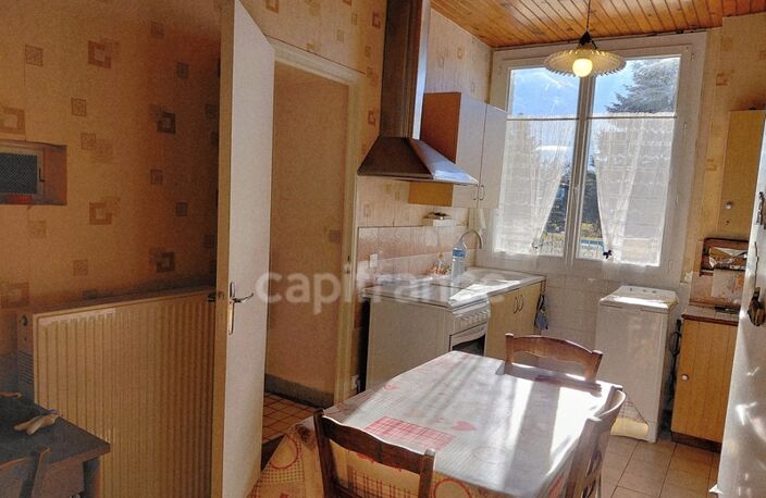 Maison 5 pièces 128 m2 LATHUS SAINT REMY (86) — photo 4