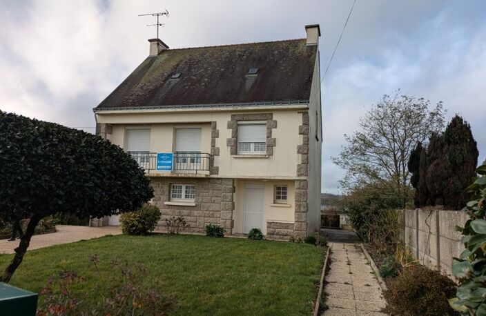 SÉGLIEN JOLIE MAISON EN REZ DE CHAUSSEE SURELEVE AVEC VIE DE PLAIN PIED DE 95 M² ENVIRON 4 PIÈCES PARCELLE DE 800M² ENVIRON — photo 3