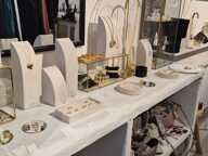 Droit au bail – Boutique 25 m² + cave – Emplacement N°1 Rouen Rive Droite (rue piétonne) — photo 3