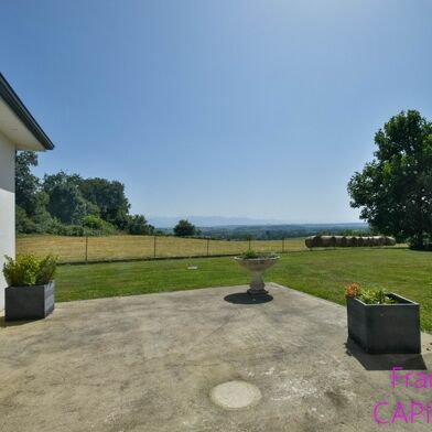 Maison 4 pièces 330000 €