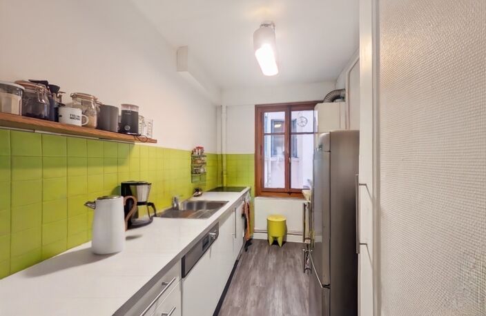Dpt Haute Savoie (74), à vendre EVIAN-LES-BAINS Appartement T3 de 78 m² au centre ville — photo 2