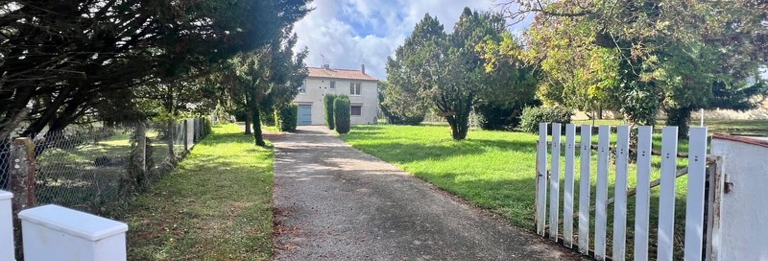 Maison 7 Pièces 101 m² à vendre à Mazeray (17400)