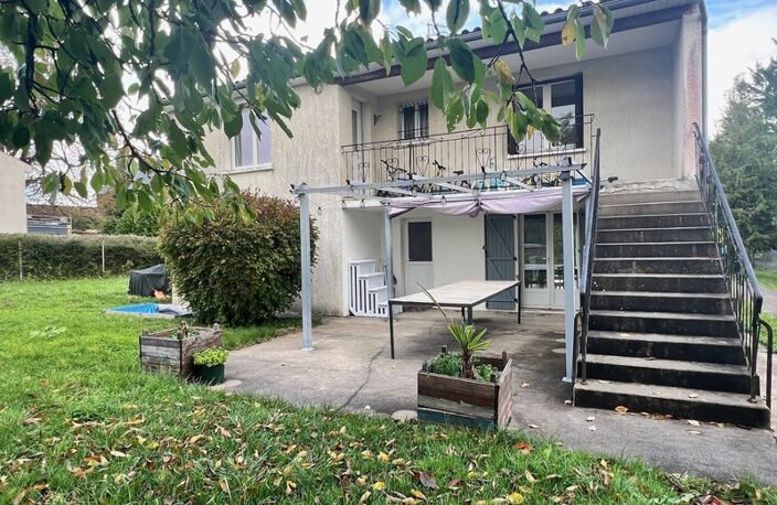 Maison 4 Chambres Grand Jardin SAINT JEAN D'ANGELY — photo 3