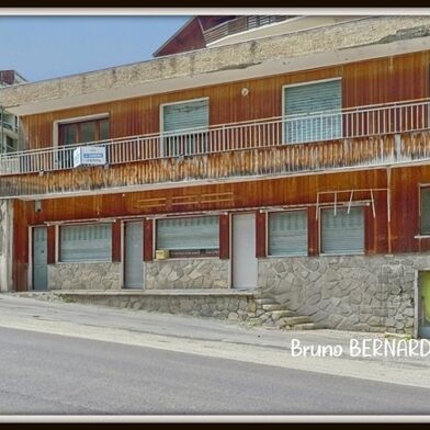 Immeuble  360000 €