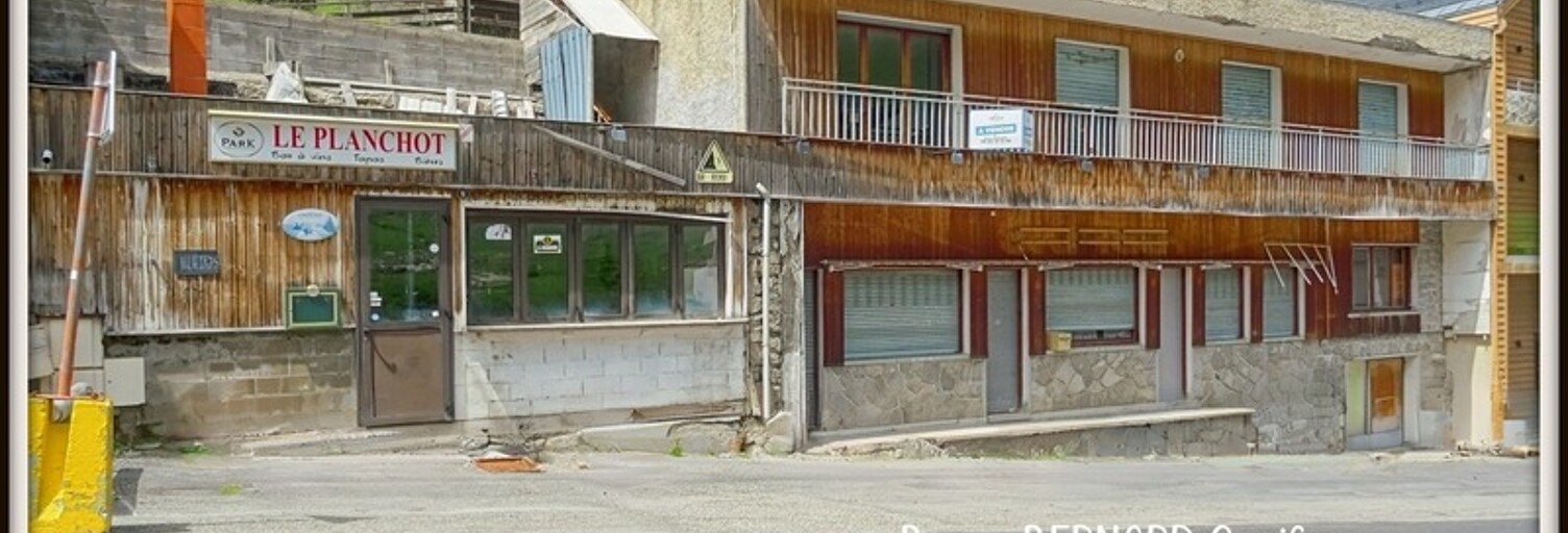 Immeuble  240 m² à vendre à Bagnères-de-Bigorre (65200)