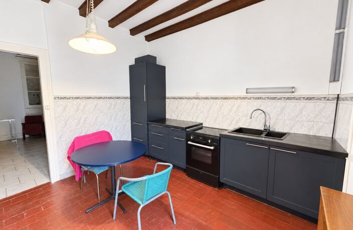 Maison à vendre 5 pièces LA GUERCHE SUR L'AUBOIS (18) — photo 3