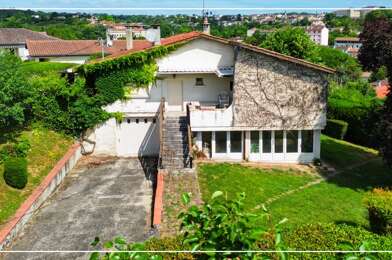 Maison 7 pièces 225000 €