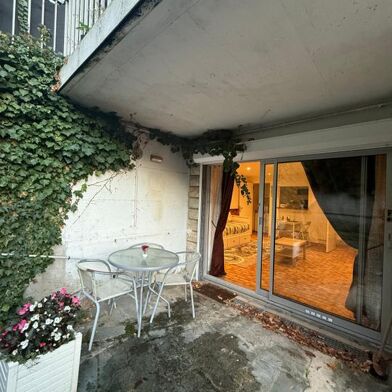 Appartement 1 pièces 700 €