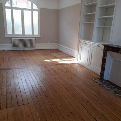 Maison 5 pièces 1235 €