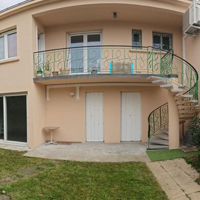 Maison 3 pièces 865 €