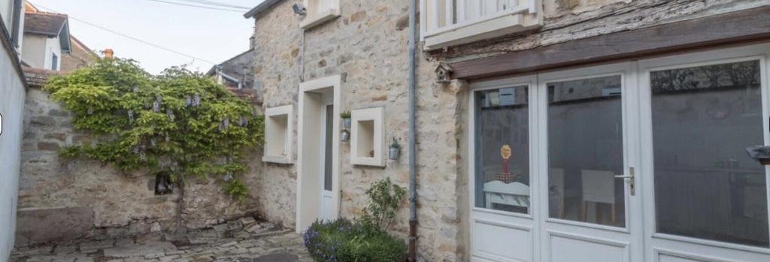 Maison 5 Pièces 113 m² à louer à Recloses (77760)