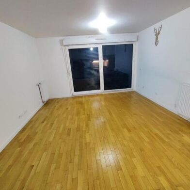 Appartement 3 pièces 1300 €