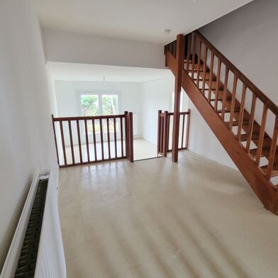 Maison 3 pièces 82500 €