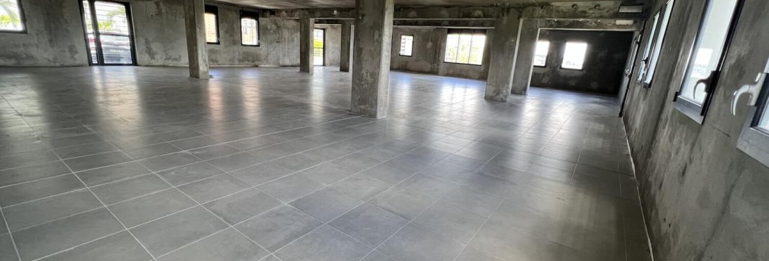 Bureau  410 m² à louer à Saint-Denis (97400)