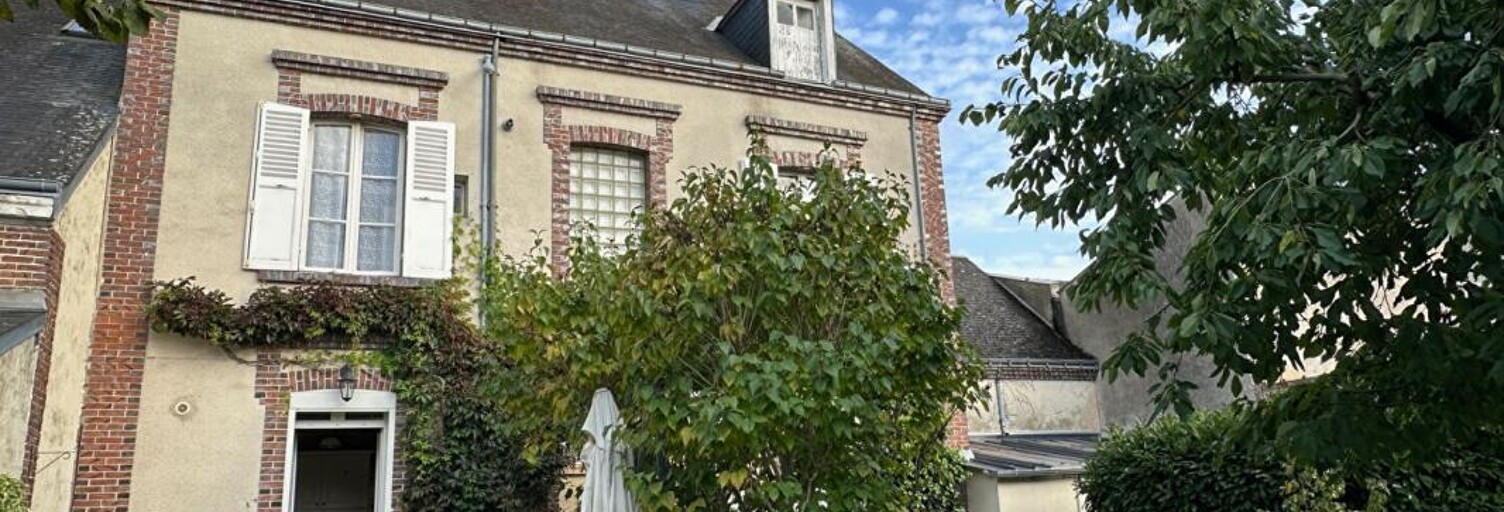 Maison 6 Pièces 140 m² à vendre à Nogent-le-Rotrou (28400)