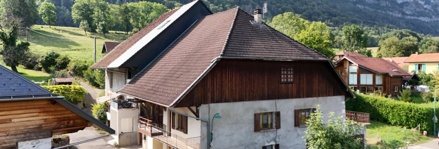 Maison 5 Pièces 146 m² à vendre à Lathuile (74210)