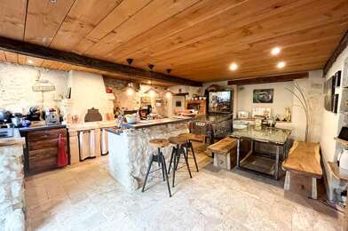 Maison 12 pièces 449000 €