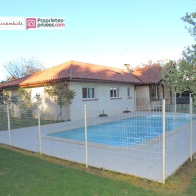 Maison 4 pièces 466200 €