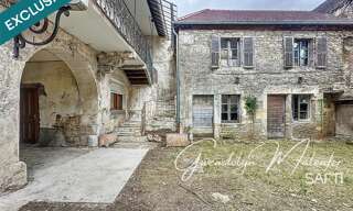 Immeuble  320 m² à vendre à Quingey (25440)