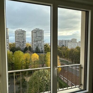 Appartement 4 pièces 377587 €