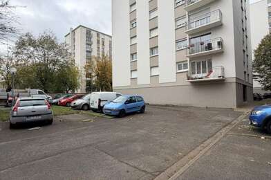 Appartement 3 pièces 156600 €
