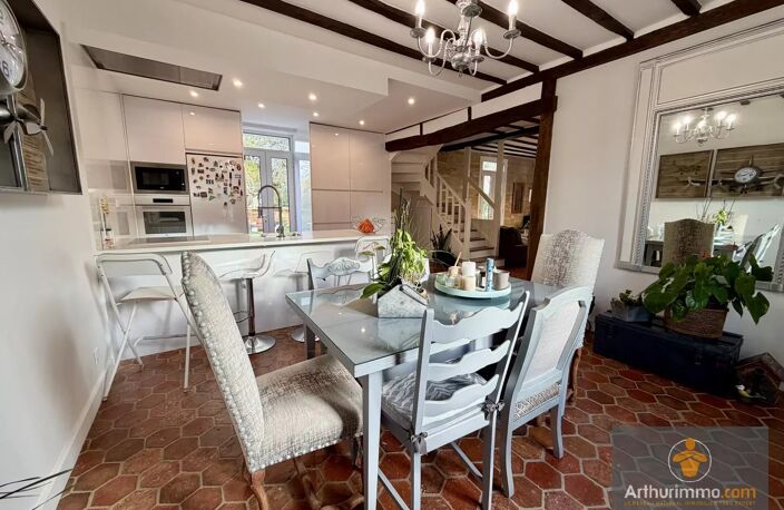 Maison de charme rénovée avec dépendance et piscine – Pouilly (60) — photo 4