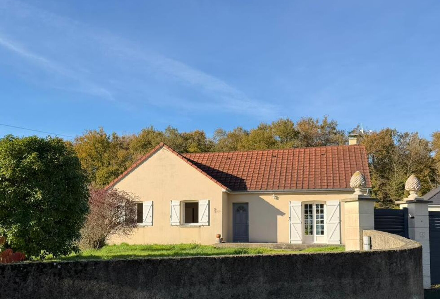 Secteur Saint-Benoît-du-Sault - Maison 5 pièces avec terrain — photo 1