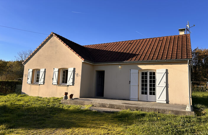 Secteur Saint-Benoît-du-Sault - Maison 5 pièces avec terrain — photo 2