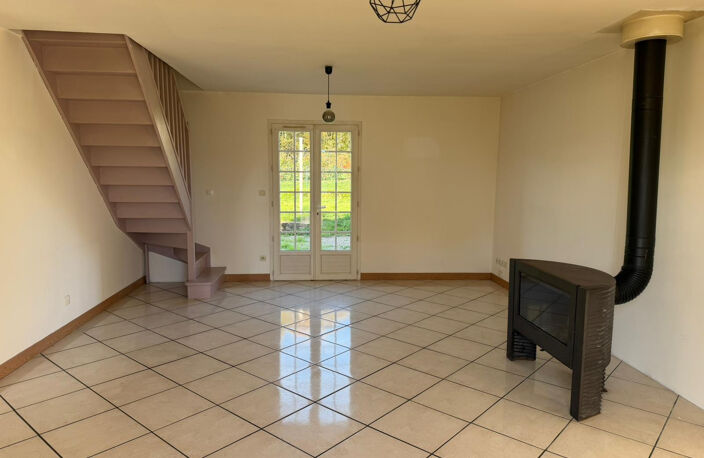 Secteur Saint-Benoît-du-Sault - Maison 5 pièces avec terrain — photo 3